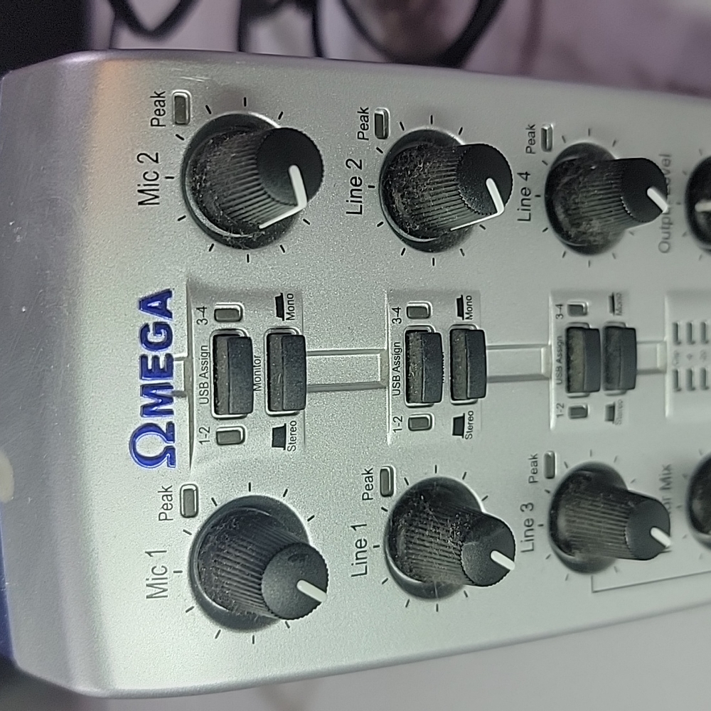 Lexicon Omega digital interface - Picture 3 of 8